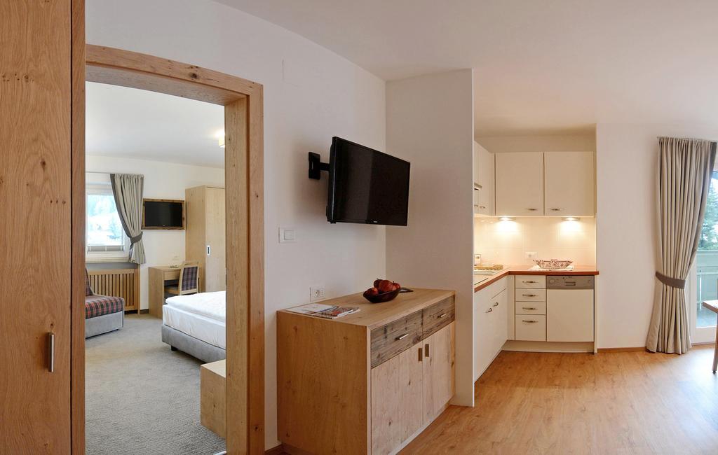 Residence Hotel Fever Ortisei Quarto foto